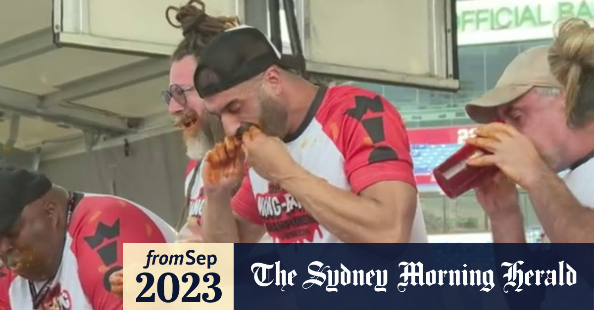 Video Australian claims world eating record